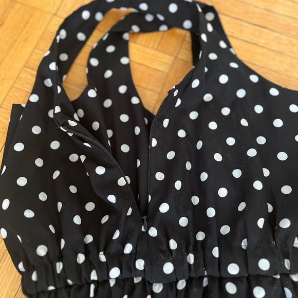 Satin flowy polkadot jumpsuit - Picture 3 of 4